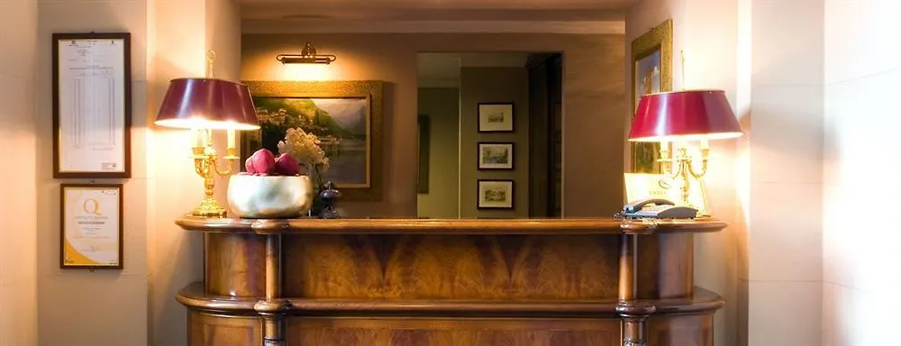 Albergo Terminus Комо Отель
